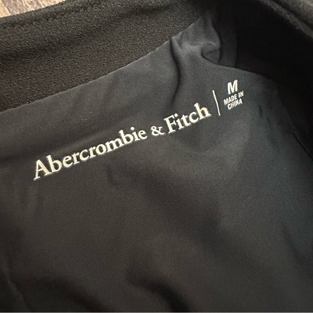 NWT Abercrombie & Fitch Black Ruched Knit Mini Dress - Picture 4 of 11